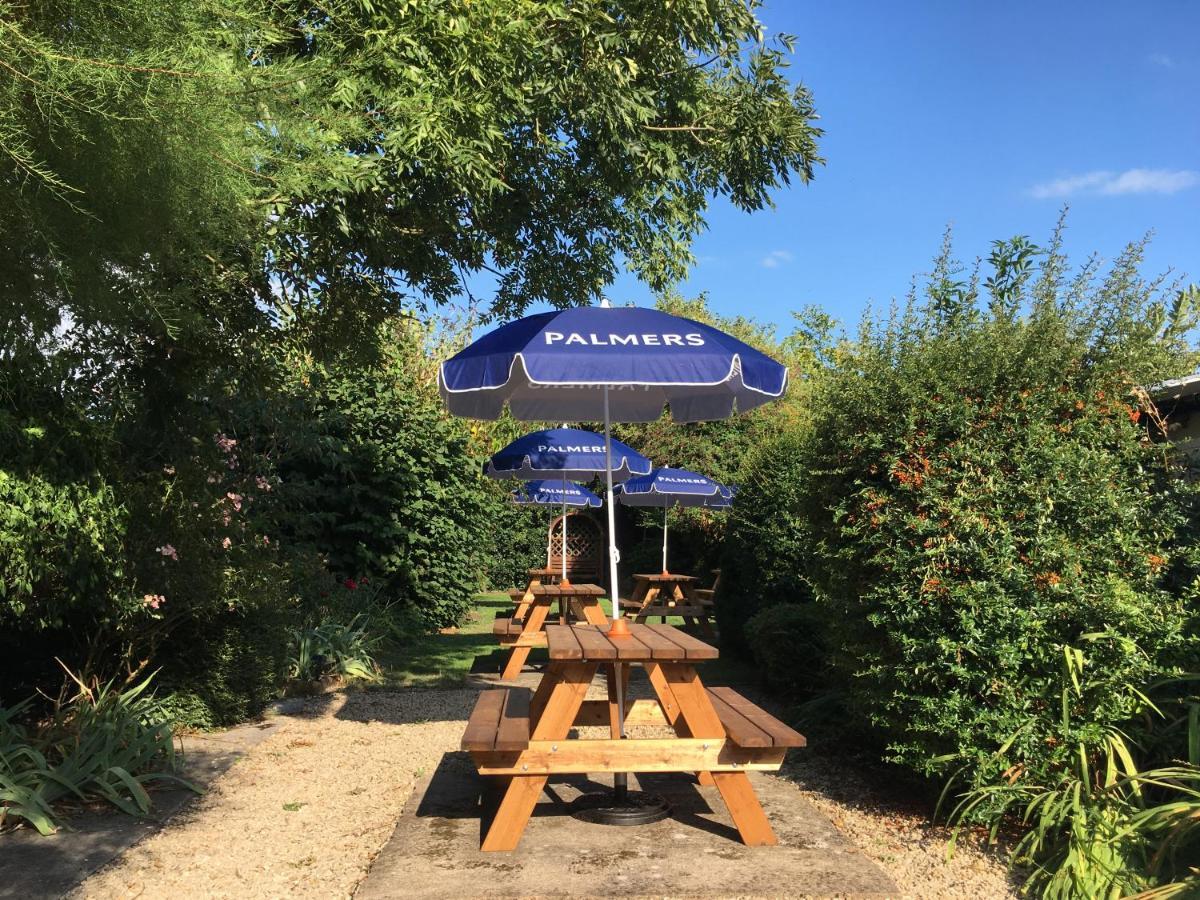 Phelips Arms Bed & Breakfast Montacute Bagian luar foto