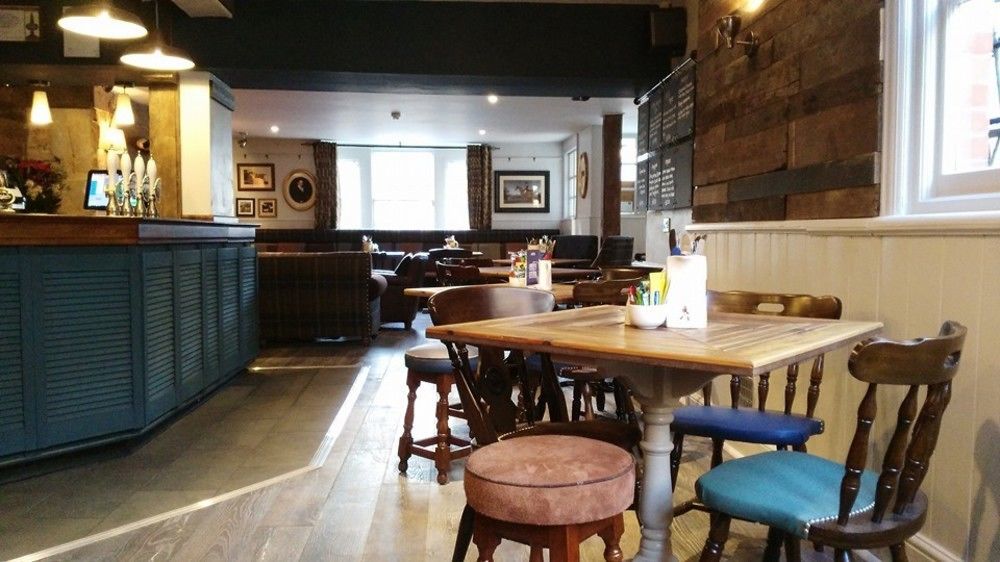 Phelips Arms Bed & Breakfast Montacute Bagian luar foto